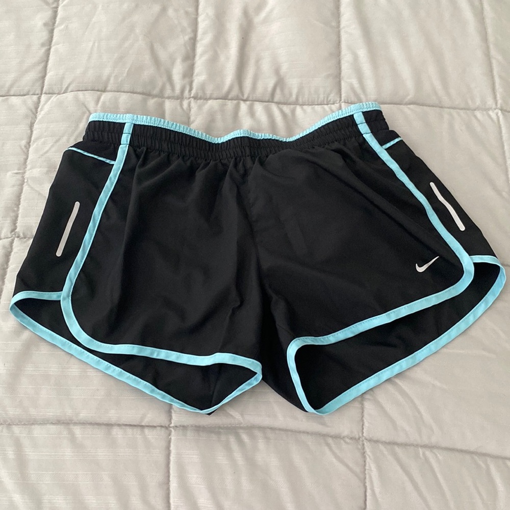 Nike womens dri fit shorts size small